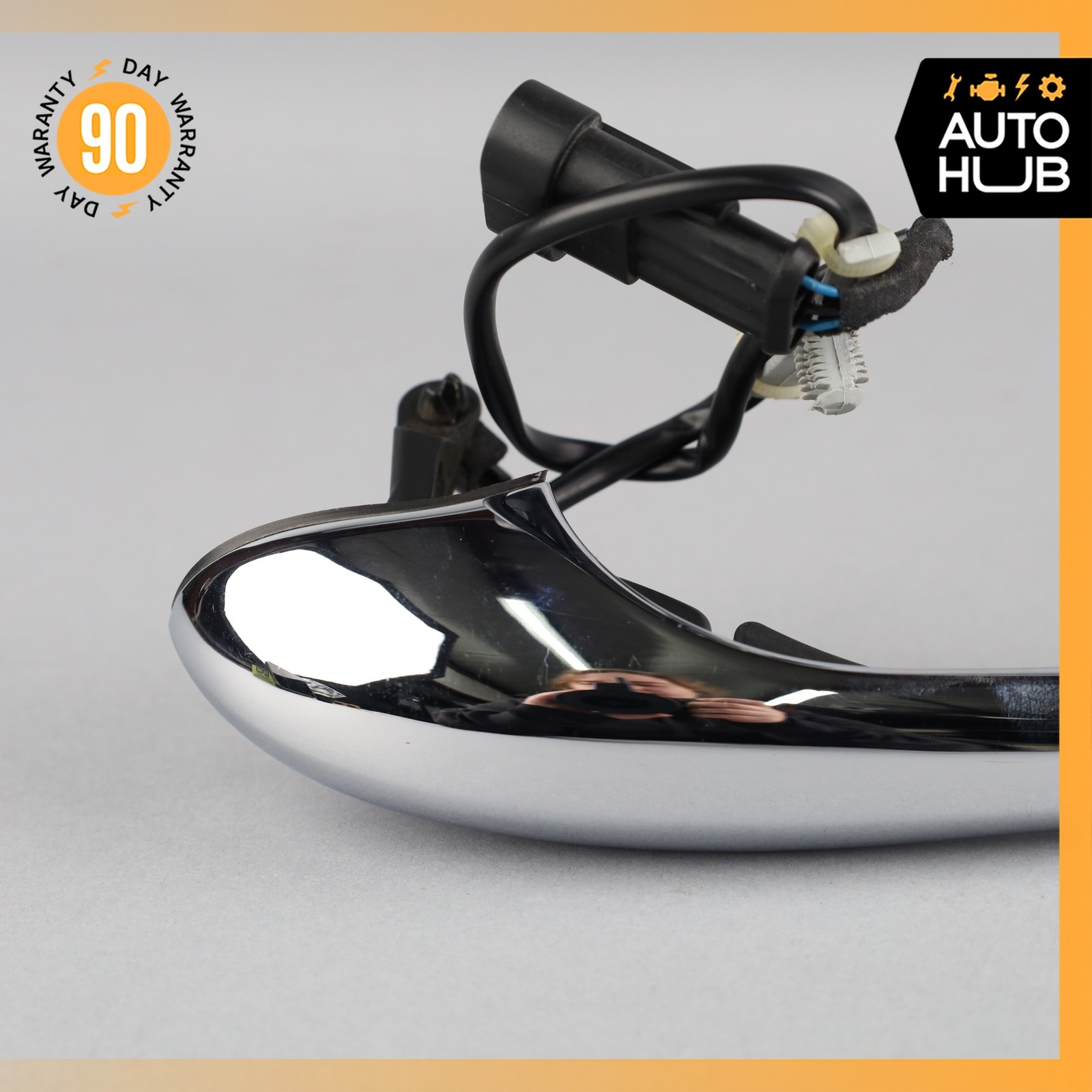 08-19 Maserati GranTurismo M145 Front Left Side Door Handle Chrome OEM