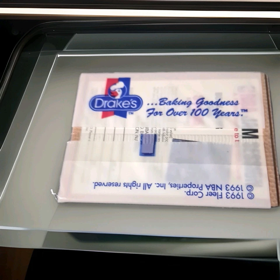 1992 年未拆封 Fleer "MICHAEL JORDAN ON TOP" DRAKES CAKES PACK SHAQ'S 新秀 yr — 第 3/3 张图片