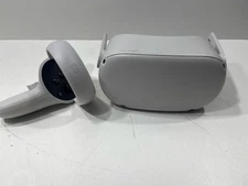META QUEST 2 - KW49CM - ADVANCED ALL-IN-ONE VR HEADSET ONLY AND ONE  (P13016219)