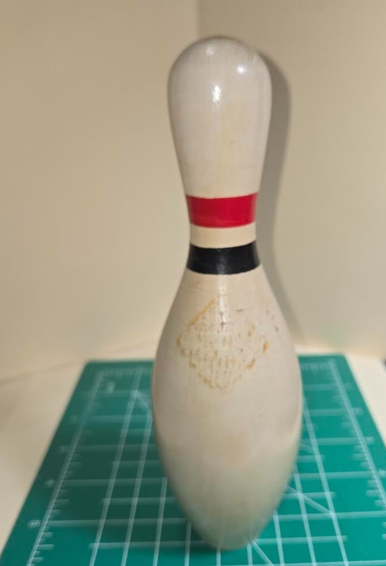 Vintage 1969 Vulcan Brunswick 7.75"'' Wooden Mini Bowling Pin (A) WIBC San Diego