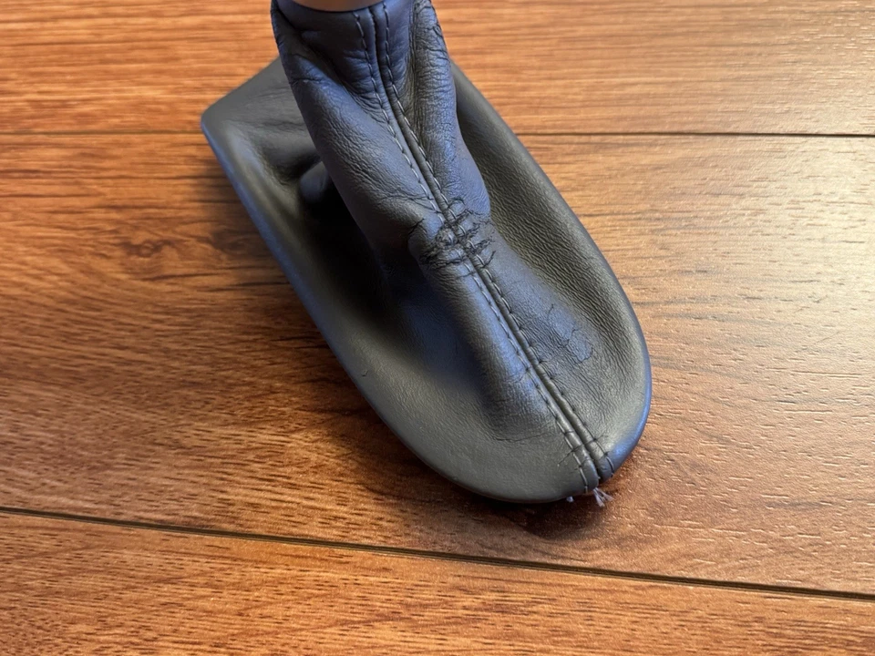 OEM 2007-2009 Mercedes-Benz W211 E350 E550 gris plata perilla de cambio deportiva cuero Foto 4 de 4