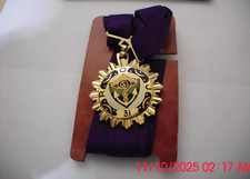 VINTAGE ROYAL ORDER OF JESTERS ROJ SHRINERS MEDAL RIBBON & CASE MASONIC ENAMEL