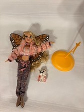 RARO COMO NUEVO My Scene Masquerade Madness Butterfly Punk Muñeca 2004 CON PERRO D