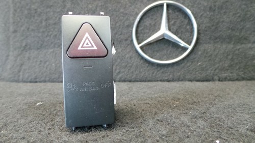 F65-04 * Mercedes-Benz E-Klasse W212 Warnblinker Warn Schalter // A2129052600