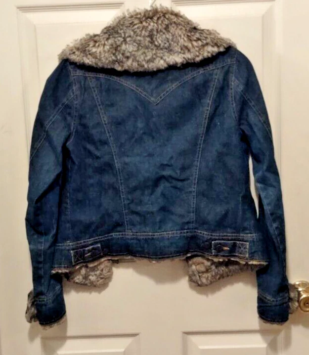 Chaqueta vaquera vintage BB Dakota denim de piel sintética con bolsillos forrada talla M Foto 2 de 4