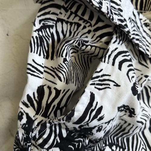 Liz Claiborne Shorts Womens 14 Black White Zebra Print Casual Belted Pockets - Picture 4 of 6
