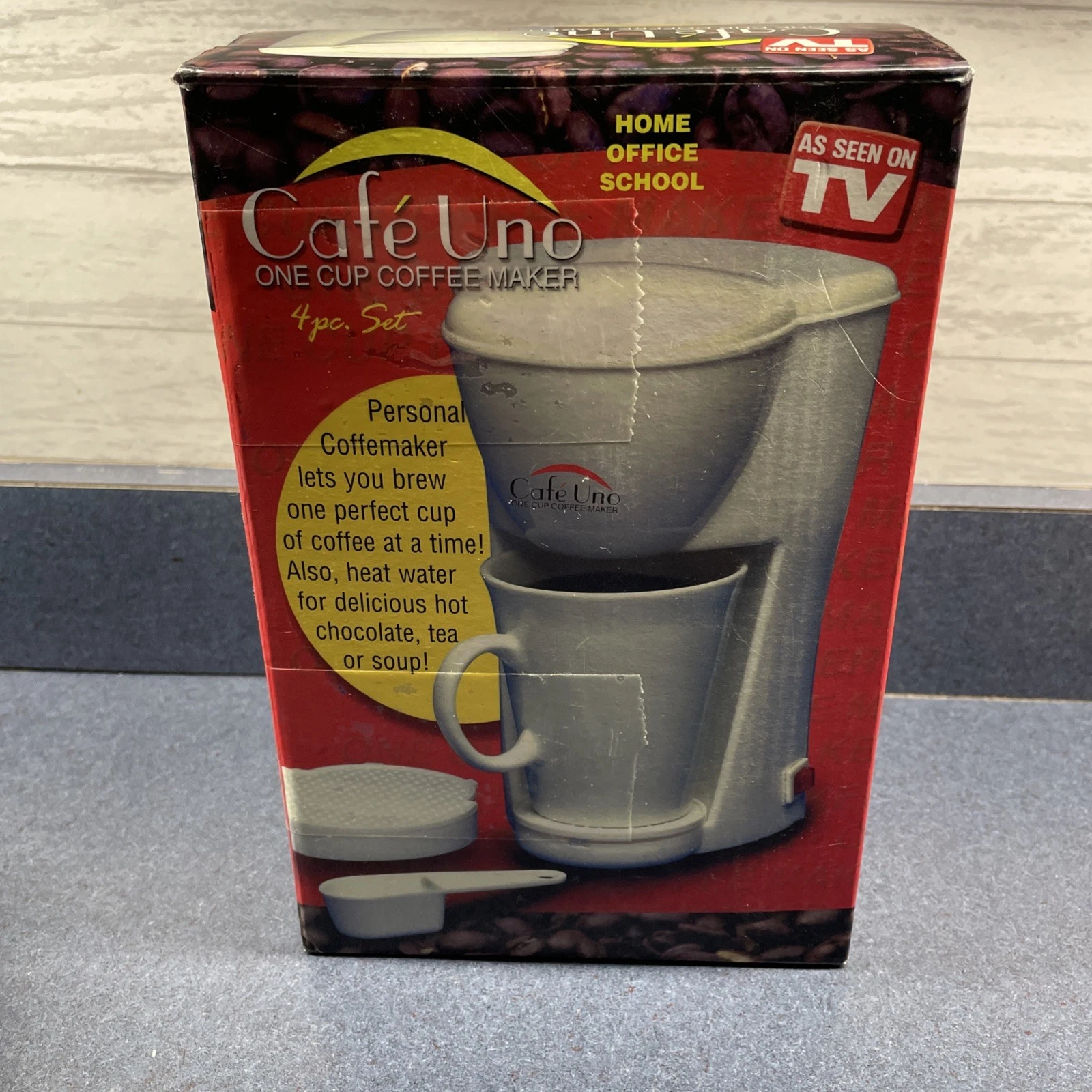 Cafe Uno One Cup White Coffee Maker 4 PCs Set New In Box Work Travel Garage
Opens in a new window or