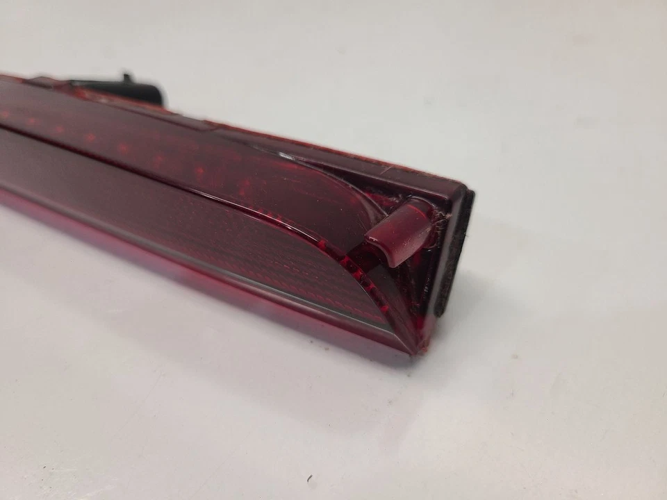 Tercera luz de freno Buick Enclave 2011/luz de freno de montaje alto Foto 3 de 4