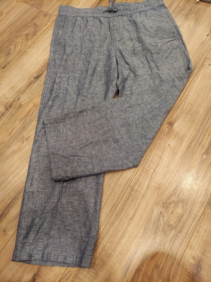 Ann Taylor Women’s Size MP Pull On Elastic Waist Ankle Crop Drawstring Pants - Image 2 of 4