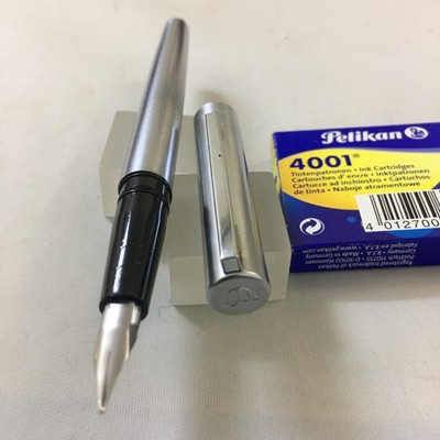 Waterman Slim Brush Metal Black  FP Fine nib+ NO converter+6 Cart NEW  France