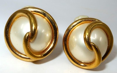 Vintage CINER Faux Pearl & Gold Tone Statement Clip-On Earrings, 1'' Dia.