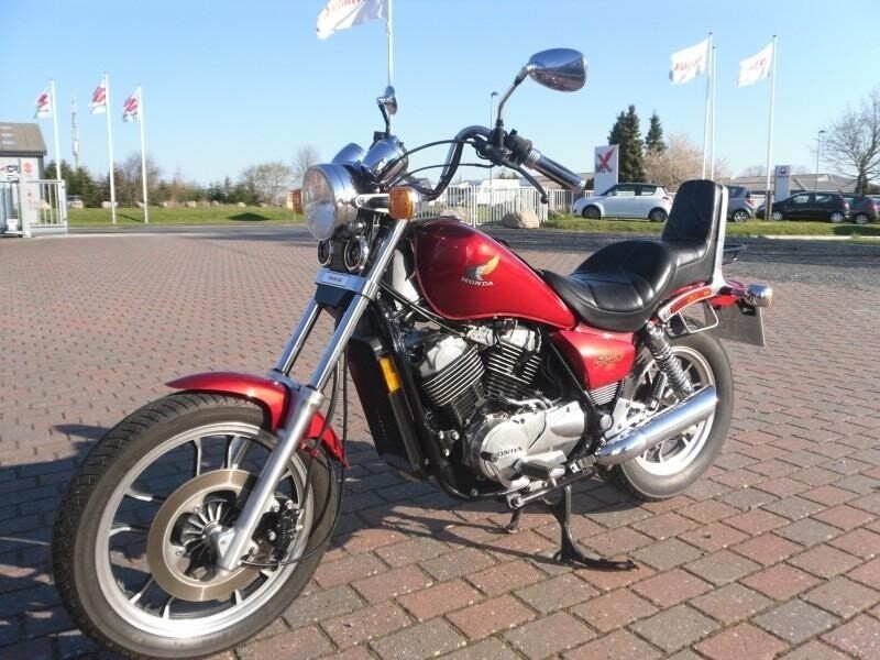Honda vt 500
