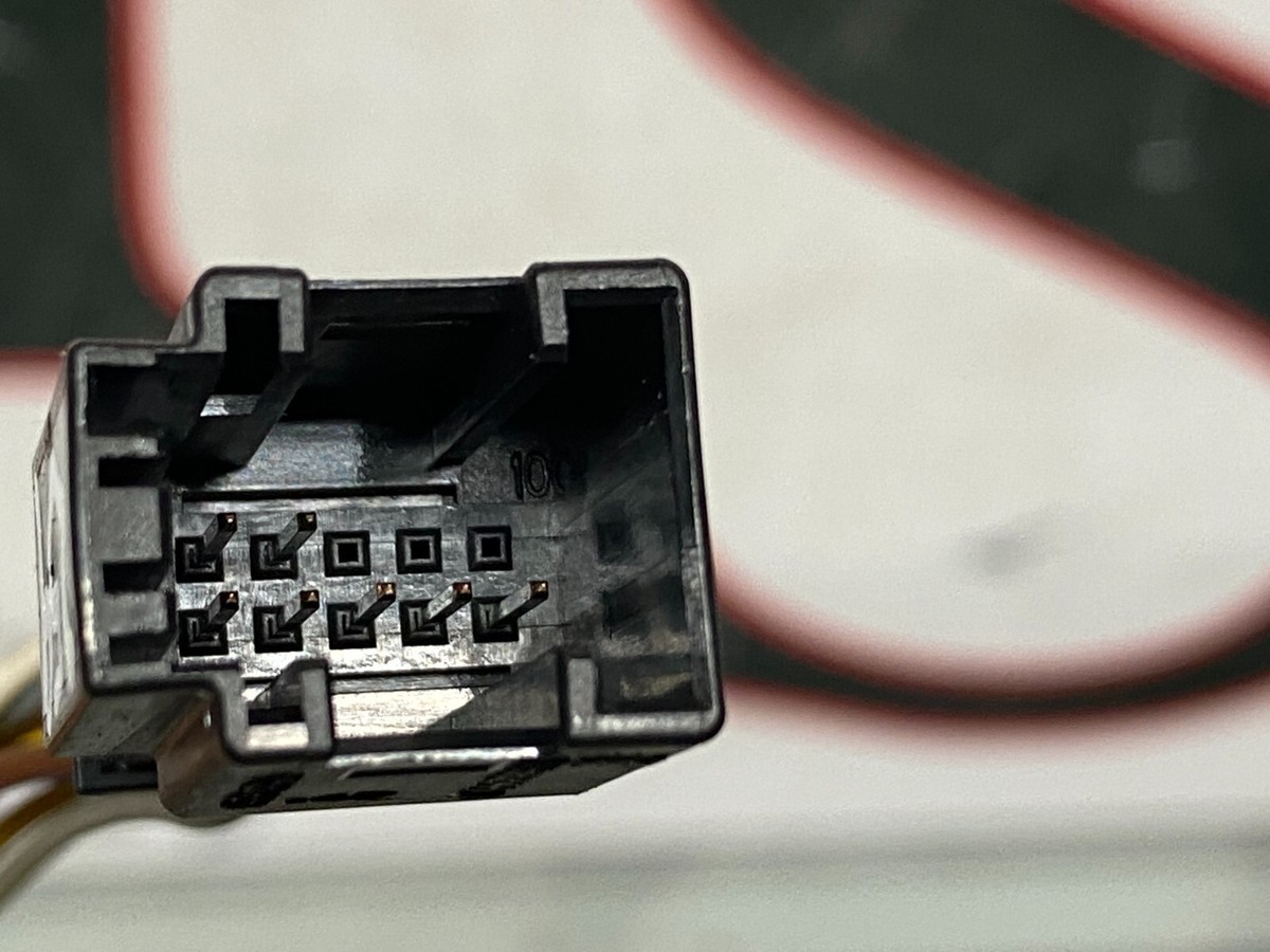 AS) GENUINE MERCEDES BENZ WIRING LOOM HARNESS PLUG CONNECTOR 