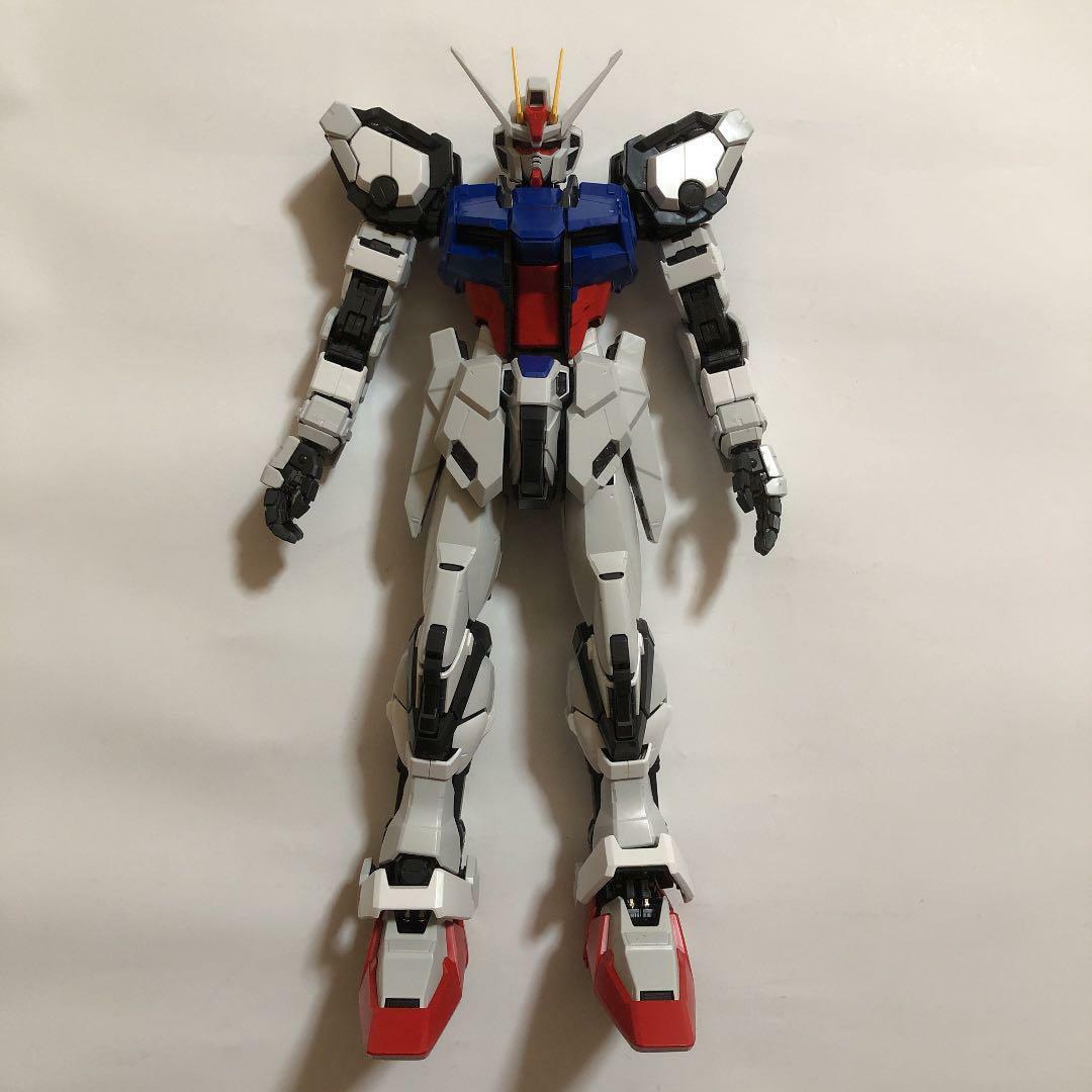 模型+プラモデル BANDAI - 1/60  Strike Gundam GAT-X105 Seed Amazon.com: Bandai Hobby 1/60 GAT-X105 Strike Gundam, Bandai