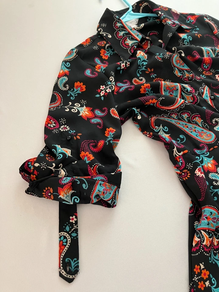 Vestido Camisa NANETTE LEPORE Preto Paisley Tamanho 2 Ajuste e Flare Rolo Aba Trabalho Escritório - Imagem 4 de 4