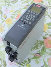 Danfoss 131B0462 variateur fréquence 1.7kVA VLT FC-302PK75T5E20H1XGX.