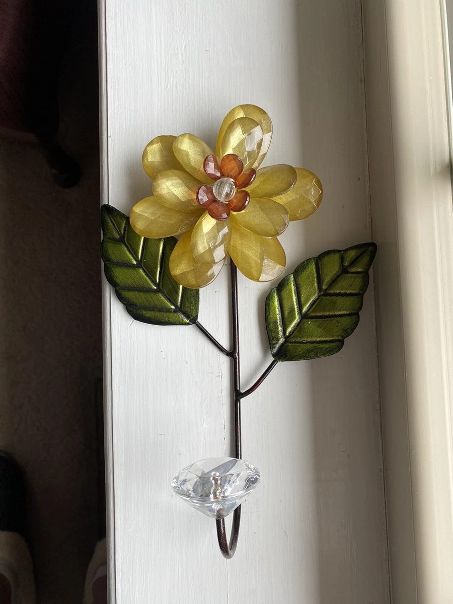 Pier 1 decorative metal flower wall hook/hanger, yellow & green, 9.5”x 6”