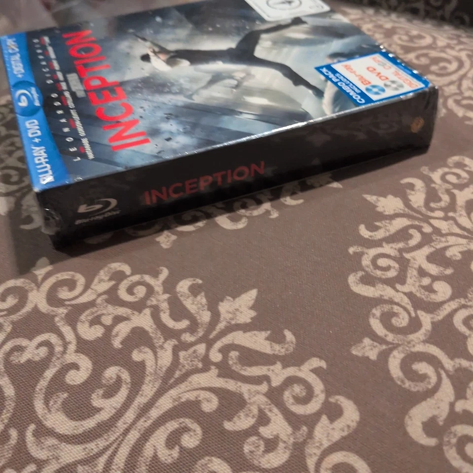 INCEPTION - BEST BUY EXCLUSIVE BLU-RAY w/ SHOOTING SCRIPT 2010 New Sealed - Image 3 of 4