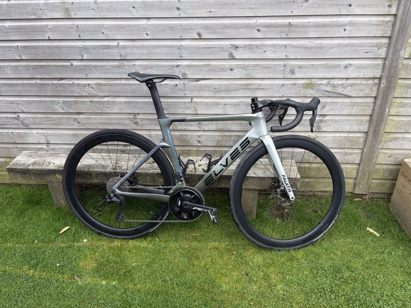 Elves Falath Road Bike Meduim