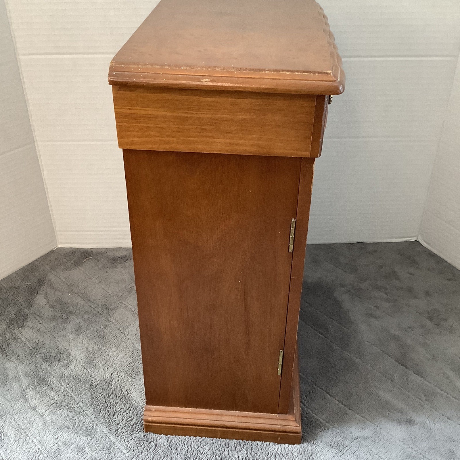 Vintage Wooden Jewelry Box Armoire 2 Doors Hangers ring slots earrings EUC