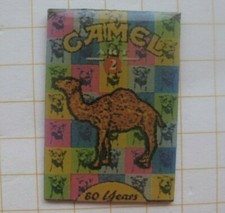 CAMEL  SCHACHTEL / PLAKET 80 YEARS   .................Zigaretten Pin (142e)