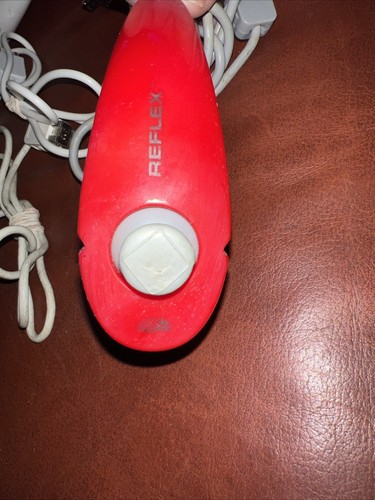 LOT OF 7 Nintendo Wii White, Pink, Red, Nunchuck Mixed See Descript - Picture 7 of 13