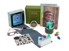 Kiwi Co Crate Rainbow Optics Age 5+ Science Box