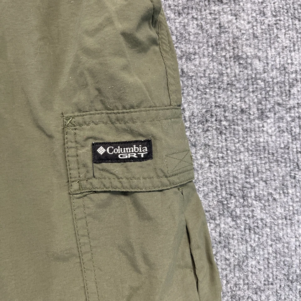 Columbia GRT Pants Women Large Green Cargo Hiking Convertible to Shorts - Image 3 of 4