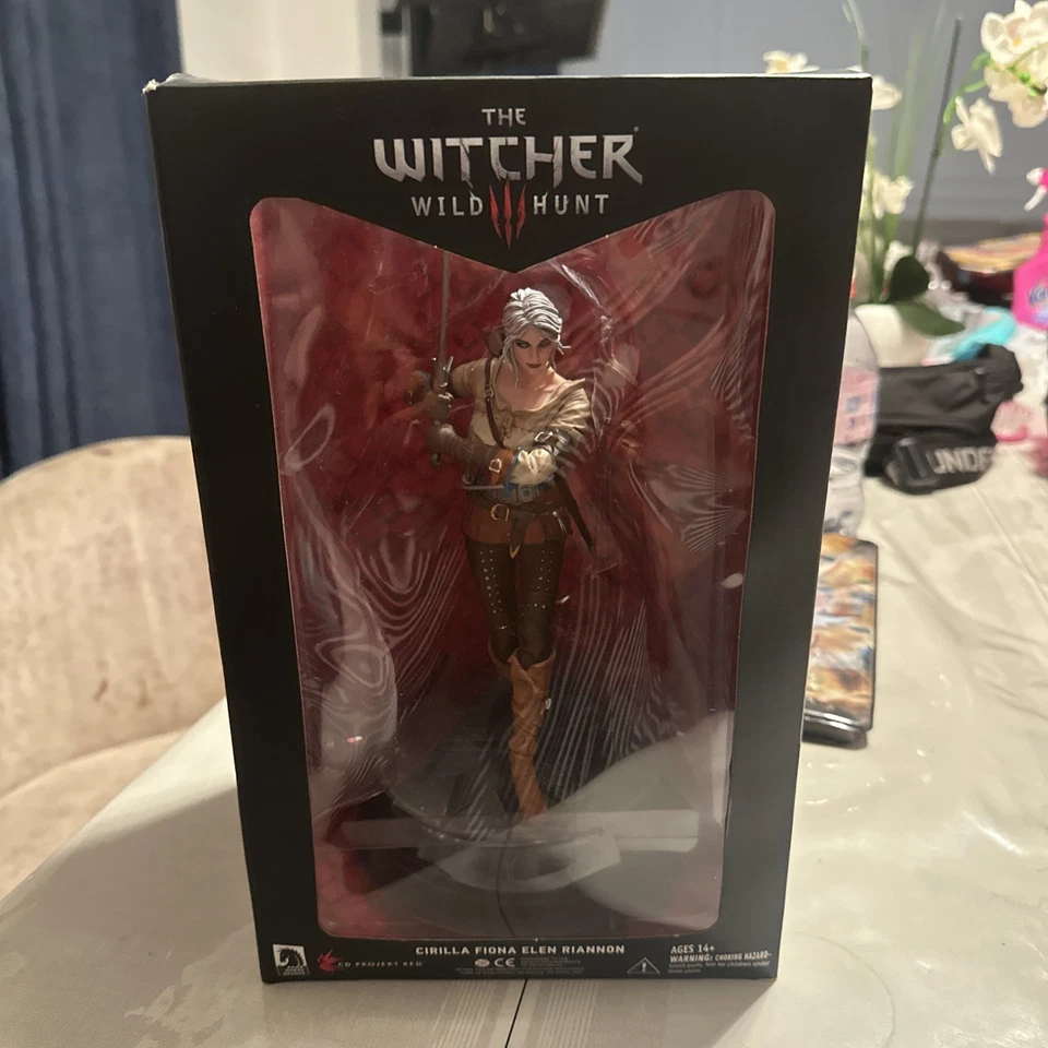 Dark Horse Witcher 3: Wild Hunt Ciri 20cm Statue - DAHO30-233