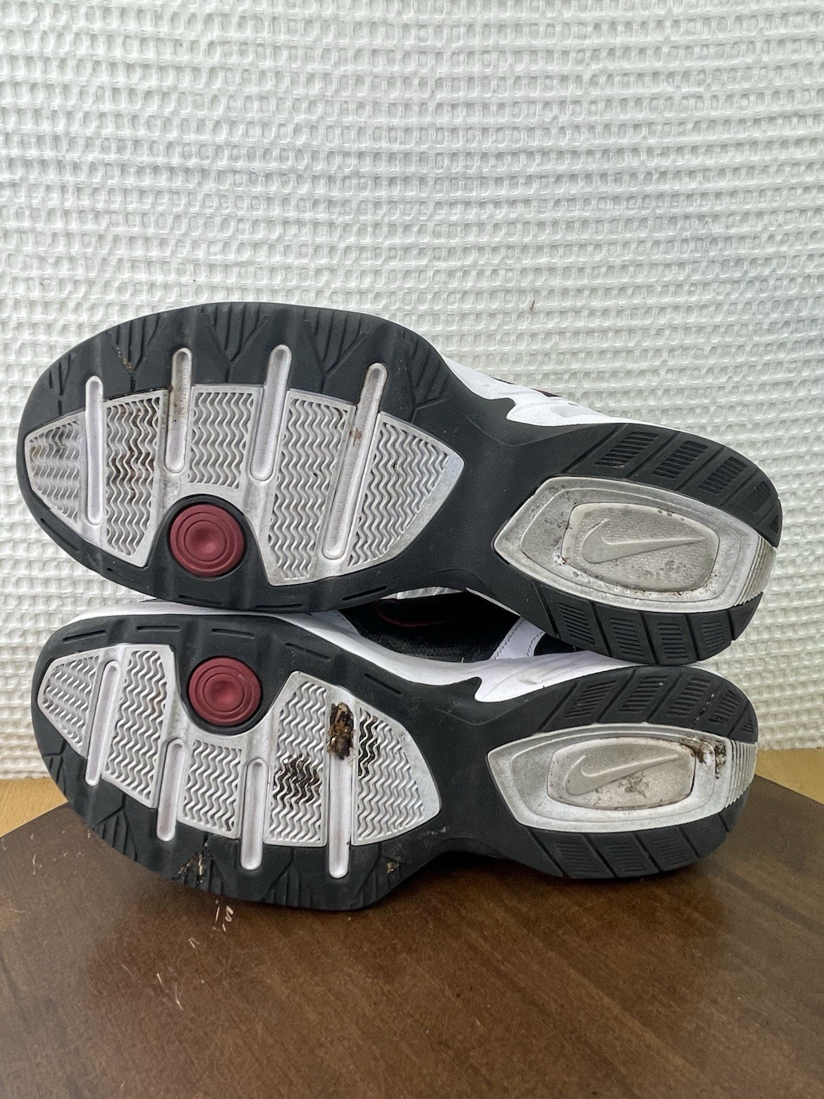 Nike Air Monarch IV White Black Red Athletic Shoes 416355-101 Men’s Size 11 thumbnail 9