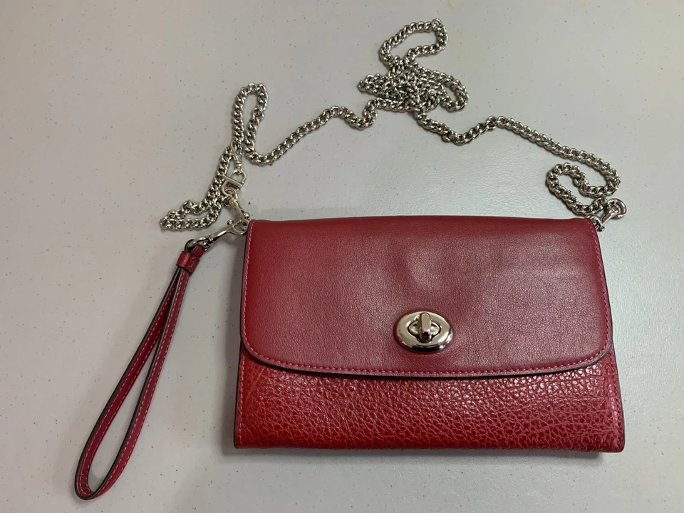 Coach F31620 Cherry Red Leather Chain Crossbody / Wristlet – Silver Hardware - Image 4 of 4
