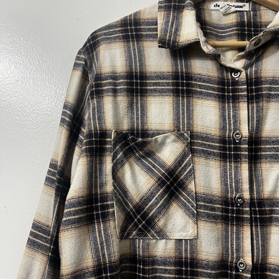 Camisa de franela a cuadros escoceses Charlotte Russe para mujer M grunge de gran tamaño Foto 4 de 4