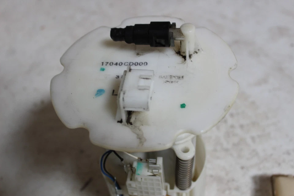 2003-2006 NISSAN 350Z FUEL PUMP ASSY  R2860 - Image 3 of 4