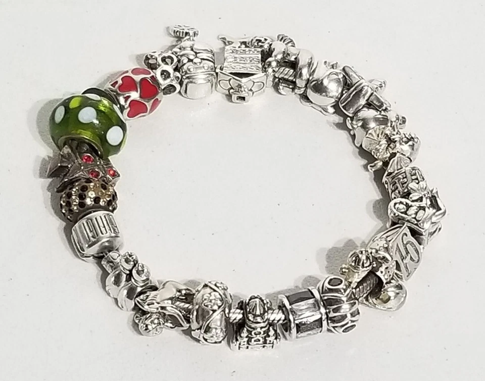 Pulsera Carlo Biagi de plata de ley de 8-1/4" cargada con 22 dijes Foto 2 de 4