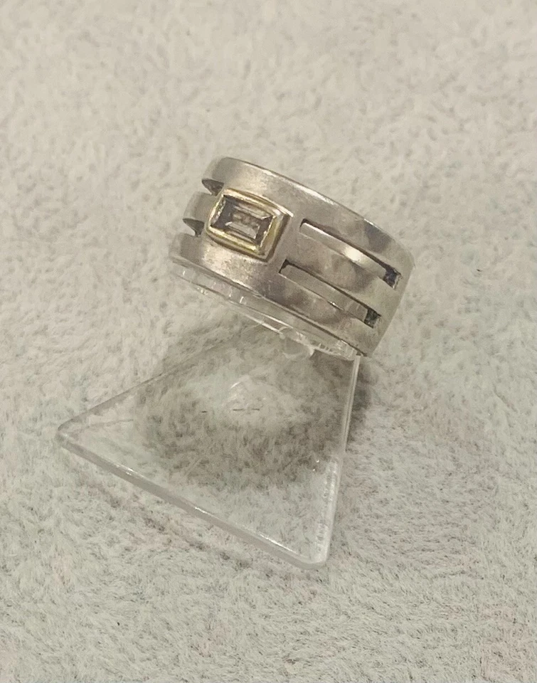 925/- Silberring, Bandring, mit weißen simulierten Diamanten Gr. 53, Damen - Bild 2 von 3