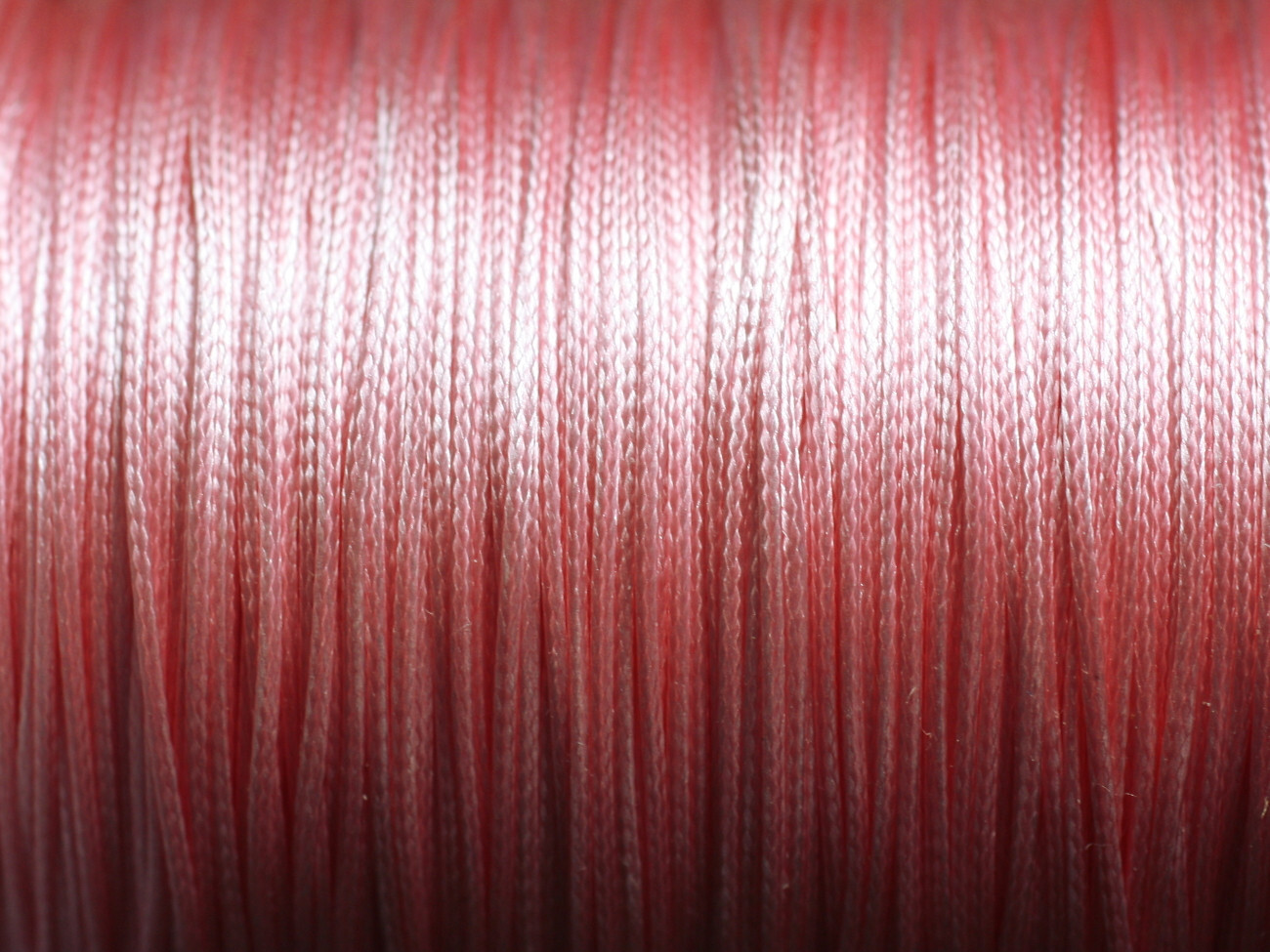 Fil coton ciré 0.8mm rose corail 160m anti effilochage pour enfiler perles