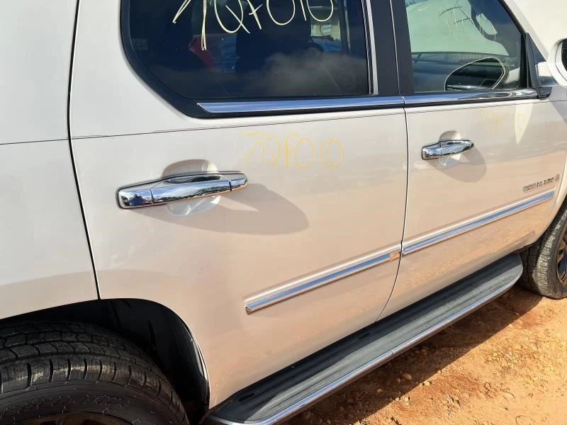 Console Front Roof Without Sunroof Fits 07-11 ESCALADE 104647317 Foto 3 de 4