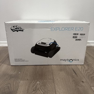 Dolphin Explorer E20 Robotic Pool Cleaner Auto Vacuum Easy Clean (9426) New