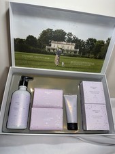 New Beekman 1802 Spring Blossom Box 6 pc Gift Set Goat Milk Lotion Soap Bodywash