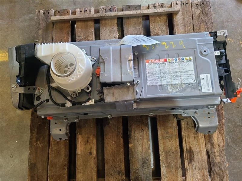 Battery Hybrid Battery Fits 13-18 AVALON 573437 - Image 2 of 4