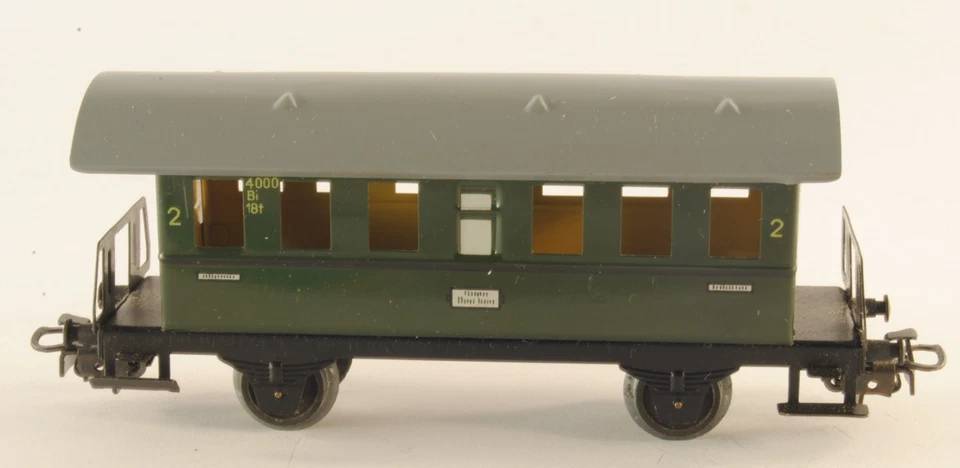 Marklin 4000 Vagón De Pasajeros De 2ª Clase DB Verde 2 Ejes H0 1:87 - Imagen 3 de 4