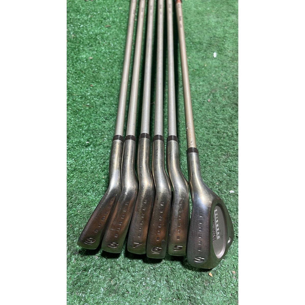 Taylormade oversize Burner Set Iron 5-9 & SW Shaft L-60 plus RH Taylormade oversize Burner Set Iron 5-9 & SW Shaft L-60 plus RH