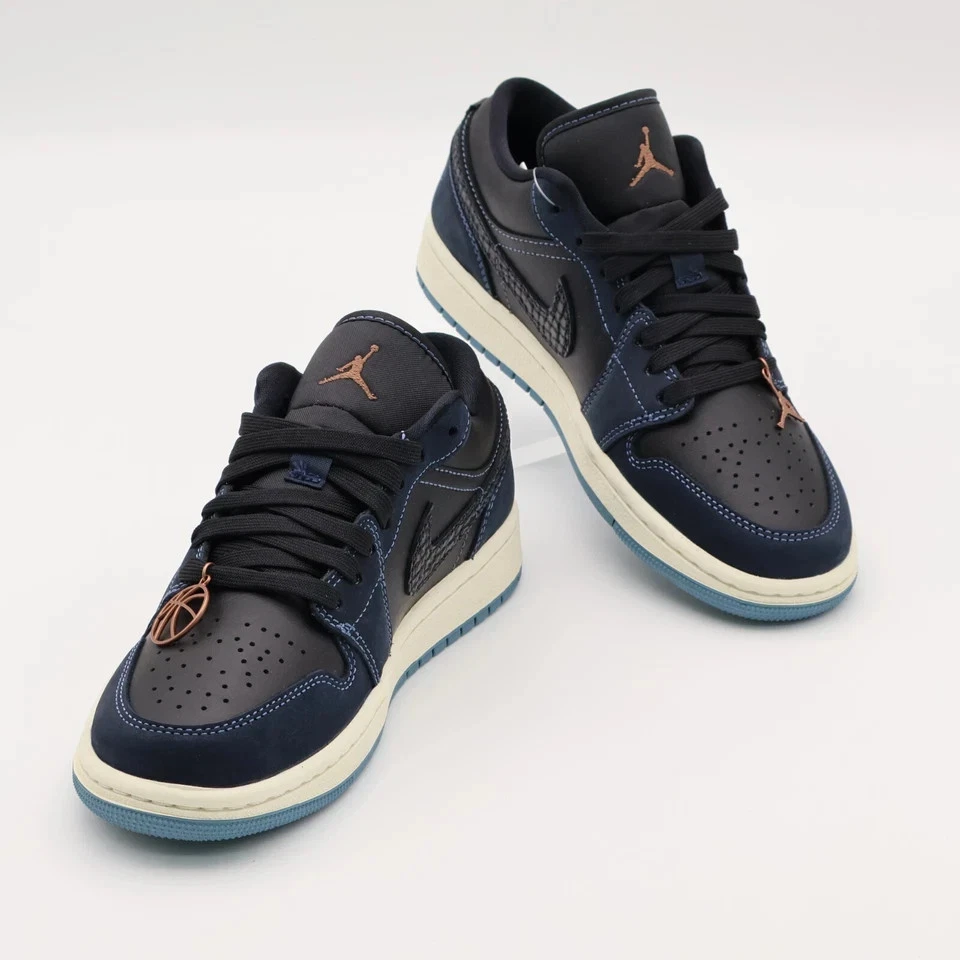 Nike Air Jordan 1 Zapatillas bajas "Piel de serpiente azul marino" Obsidian para mujer de lujo de calle Foto 2 de 4