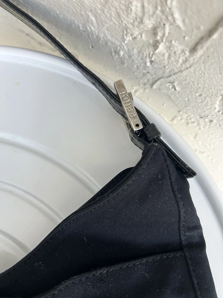 Fendi shoulder bag in black cotton canvas with a black leather closure and silve - Image 4 of 4