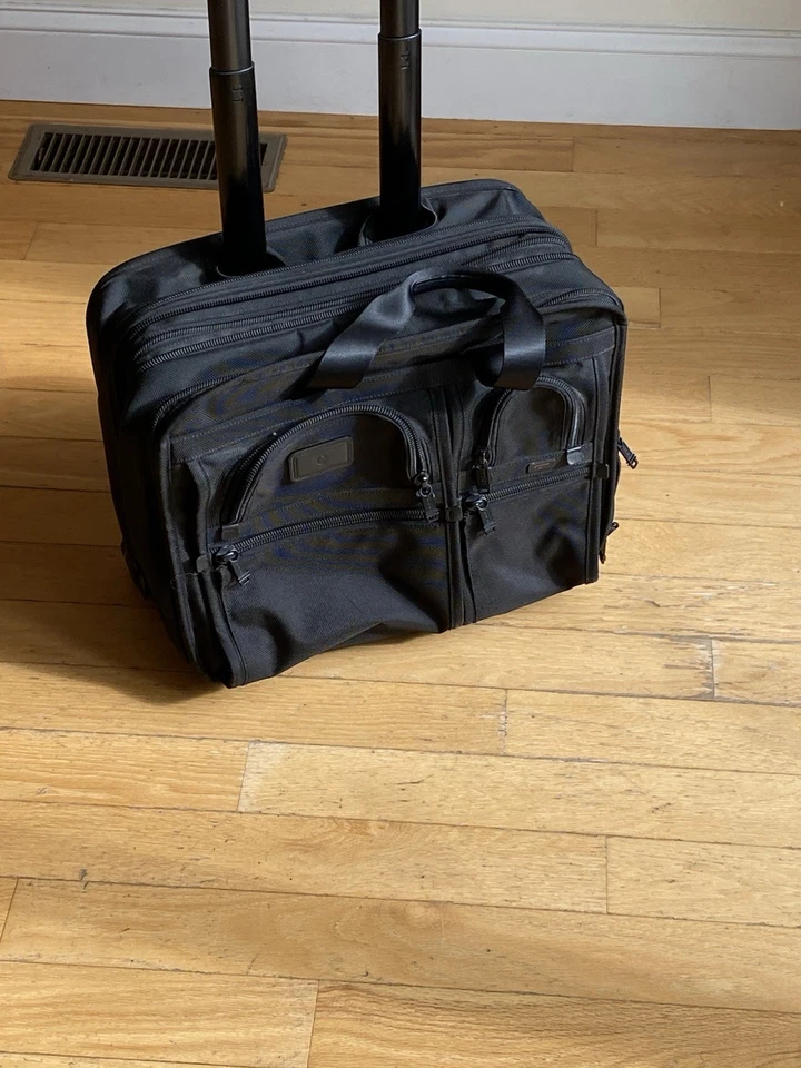 Tumi Alpha Rolling Expandable Briefcase Laptop wheels Bag deluxe 26103DH - Image 3 of 4
