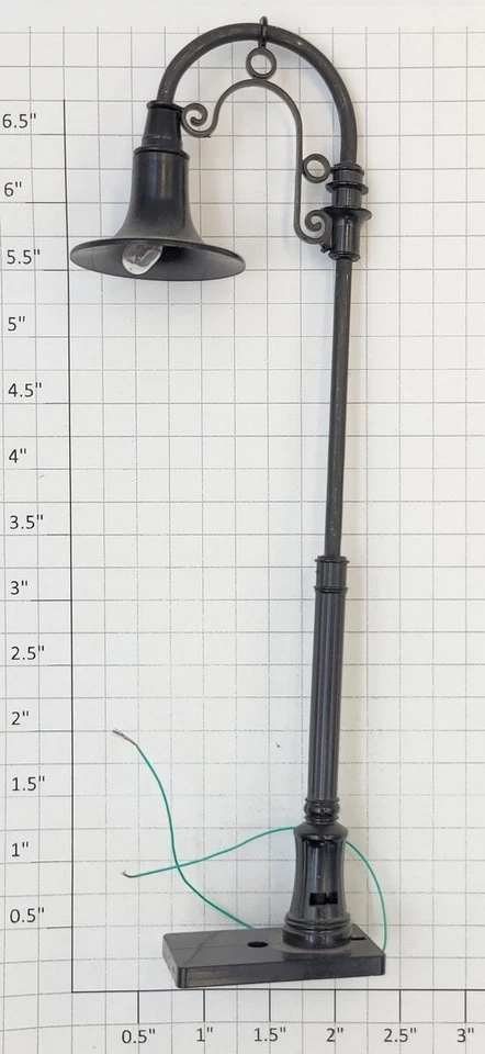 Lionel 2171 Goose Neck Street Lamps - Image 3 of 3