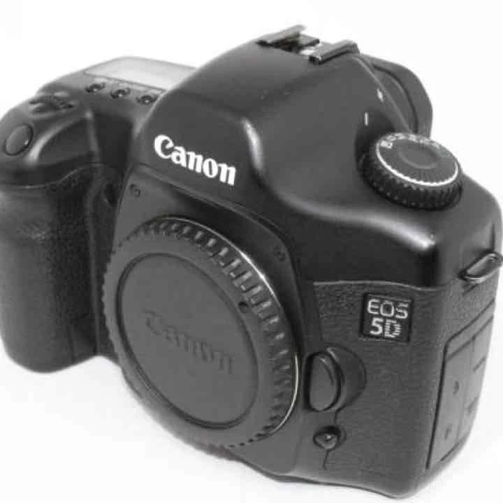 Boîtier Canon EOS 5D - Appareil Photo Reflex Numérique - Occasion Bon état