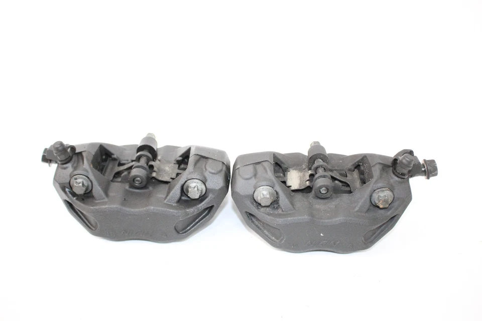 Juego de pinzas de freno delanteras Honda CBR500R 19-23 Foto 4 de 4