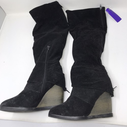 Shoedazzle Size 8.5 Black Wedge Boots 