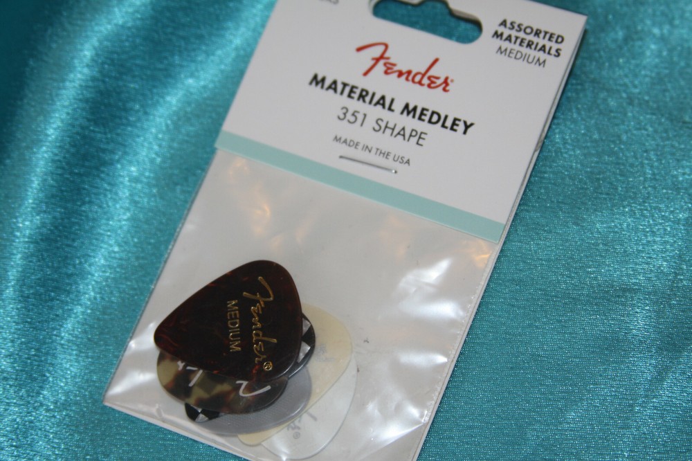 Fender 351 Shape Material Medley Pick Assortment, Medium Gauge, MPN 198-0100-300
